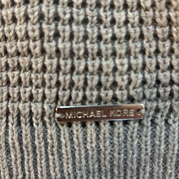 Michael Kors High/Low Grey Turtle Neck Size Small - Picture 2 of 5